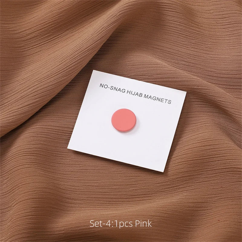 2024 New Fashion Magnet Hijab Scarf Brooch Pins For Muslim Woman Candy Colors Magnets Magnetic Buckle Accessories Ladies