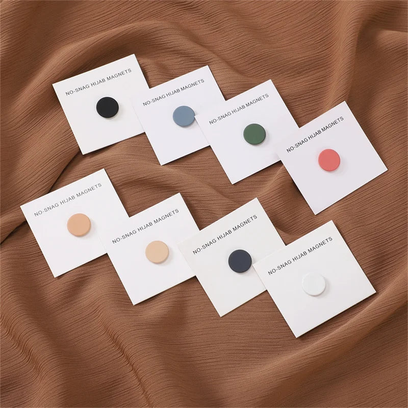 2024 New Fashion Magnet Hijab Scarf Brooch Pins For Muslim Woman Candy Colors Magnets Magnetic Buckle Accessories Ladies